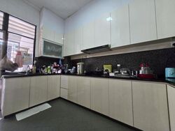 Onan Road (D15), Terrace #612757591